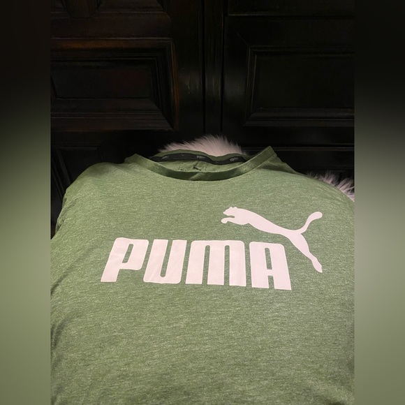 2 men’s size small puma tshirts - Picture 2 of 4